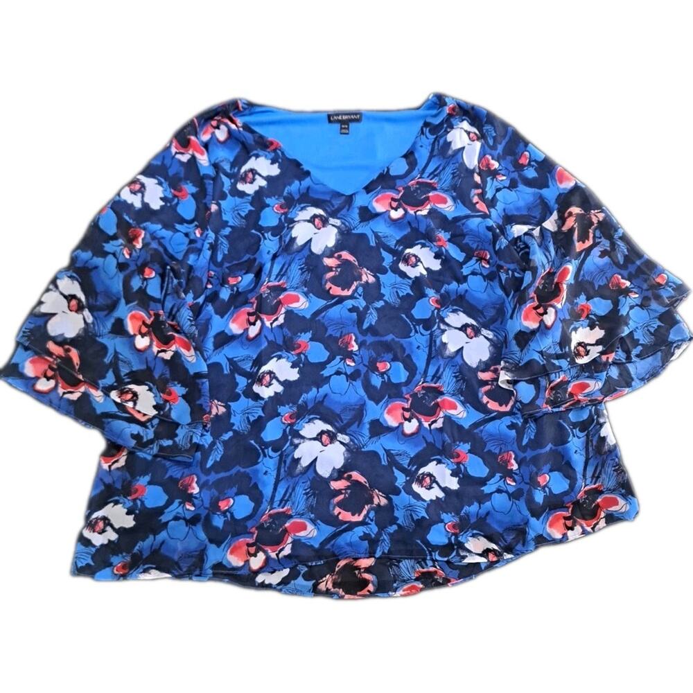 Lane Bryant Women’s 14/16 (1X) Floral Blouse 3/4 Bell Sleeve Low Cut Lined Top